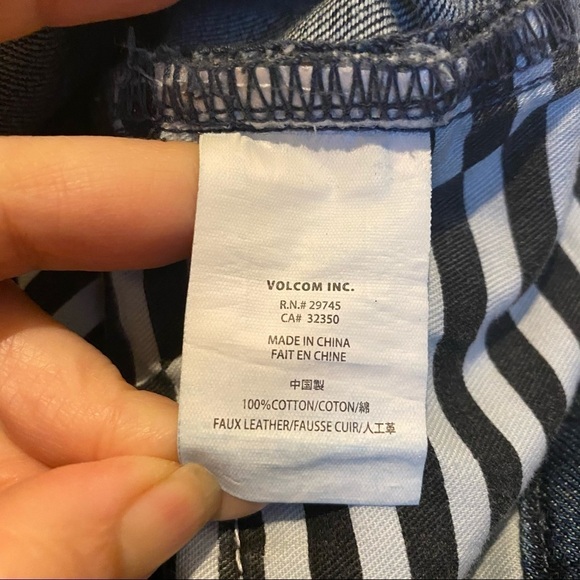 VOLCOM Blue Stoned Slim Slouch Ripped Jeans Size 0 - Picture 8 of 11